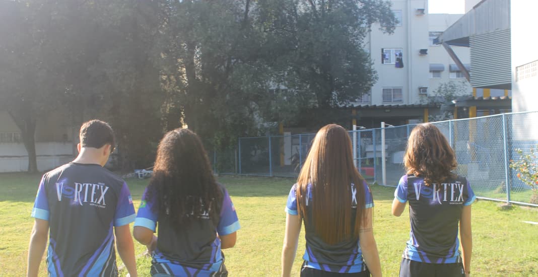 Equipe Vortex trabalhando